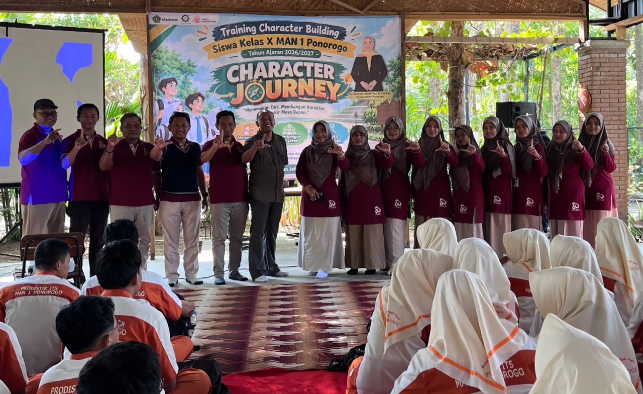 MAN 1 Ponorogo Perkuat Karakter Siswa melalui Training Character Building