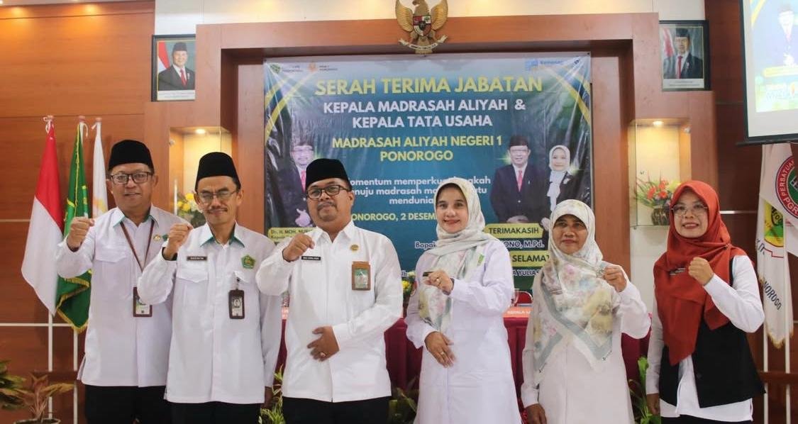 MAN 1 Ponorogo Adakan Serah Terima Jabatan Pimpinan