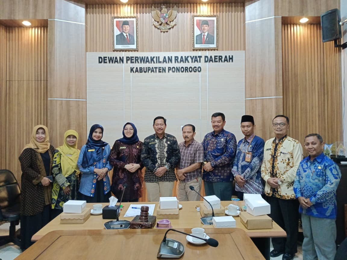 MAN 1 Ponorogo Audiensi dengan DPRD Kabupaten Ponorogo: Perkuat Madrasah Vokasi Melalui Jalur Kebijakan Pimpinan Legislatif Ponorogo
