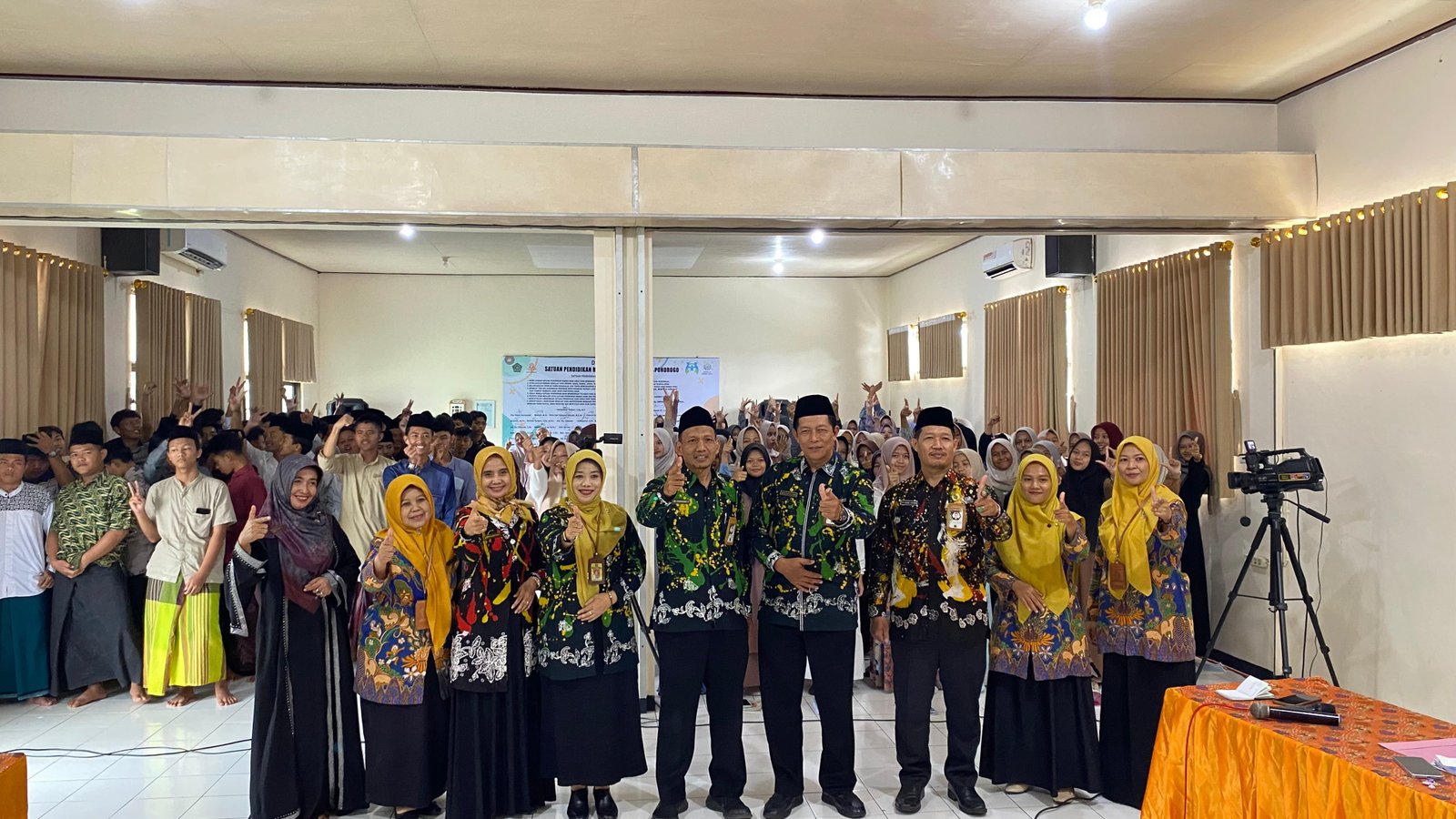 Bimbingan Remaja Usia Sekolah (BRUS): Program Unggul dalam Mendampingi Para Pelajar