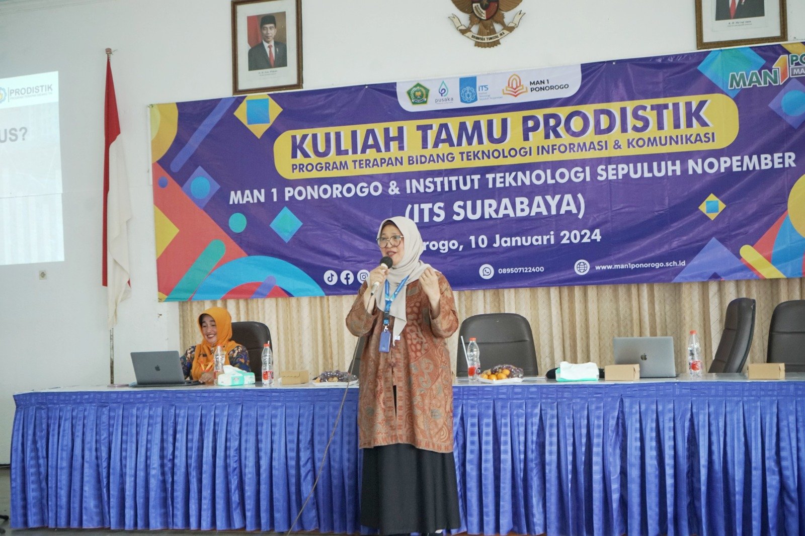 Kuliah Tamu di MAN 1 Ponorogo menghadirkan narasumber dari ITS Surabaya